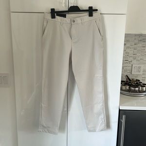 Lululemon Classic-Fit Trouser 30"L *Warpstreme Men's Size 33 Color Bone